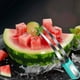 thumbnail image 3 of Herramienta cortadora de sandía de acero inoxidable - Cortadora de frutas fácil para cubos perfectos, picnics y ensaladas de verano, 3 of 8