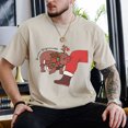thumbnail image 5 of Camisetas con estampado navideño de Moo Deng para hombre, camiseta informal transpirable, camiseta de manga corta para mujeres y hombres, camisetas gráficas navideñas, 5 of 5