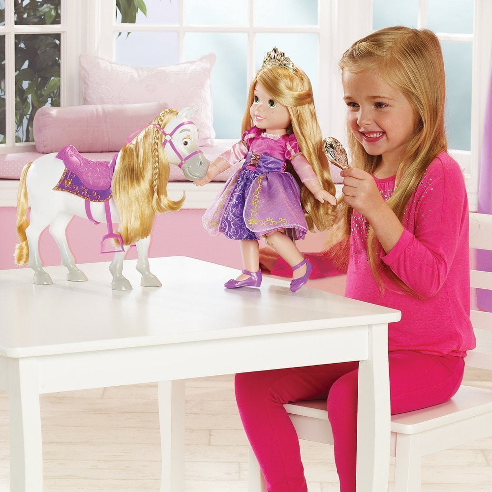 Disney Princess Rapunzel and Maximus 