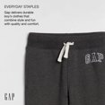thumbnail image 3 of Joggers para niños GAP con logo, color rojo puro, talla XX grande US, 3 of 3