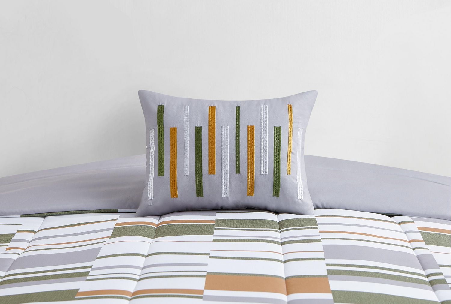 Loveland 5 Piece Comforter Ser