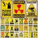 thumbnail image 2 of Letrero de hojalata vintage con aviso de precaución, placa de metal, advertencia para niños, video retro, placa para cueva de hombre, garaje, puerta de peligro, decoración de pared, 2 of 5