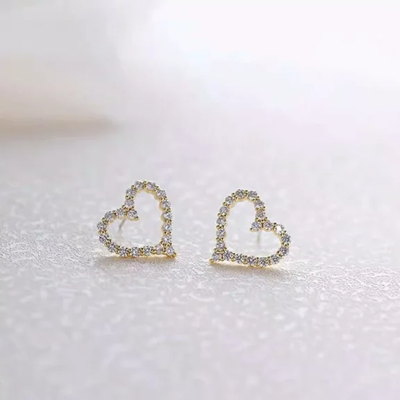 1Ct Round Cut Lab-Created Diamond Heart Shape Stud Earrings in 14K Yellow Gold Plated