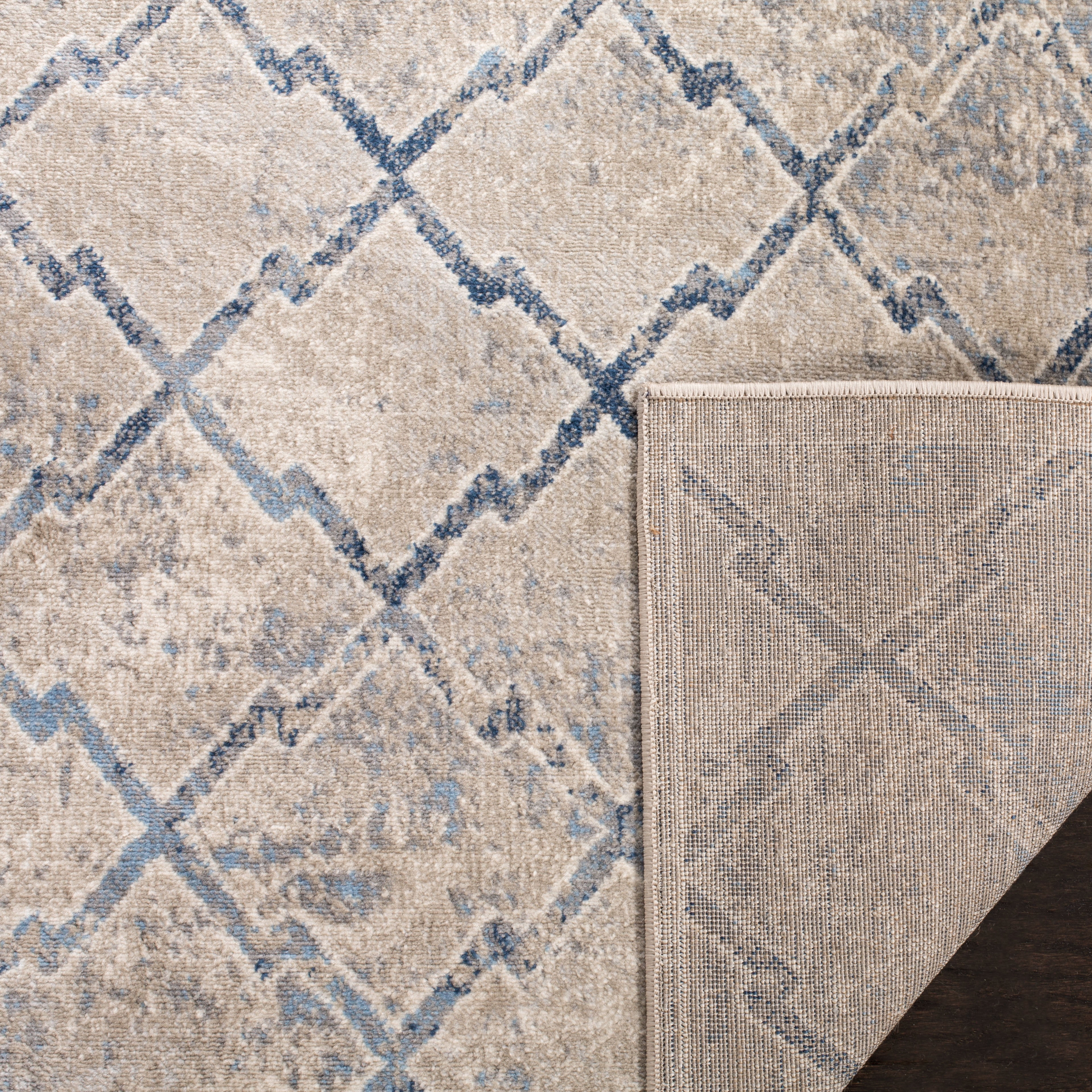 SAFAVIEH Brentwood Celandine Geometric Area Rug, Light Grey/Blue, 5'3" x 7'6"