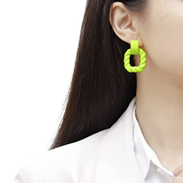 Modern Geometric Rectangle Acrylic Statement Earrings for Women Contemporary Fashion Jewelry Accessory