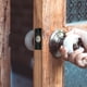 thumbnail image 2 of WORGEOUS 4 Uds. De herrajes de captura de bola de puerta ajustable de cobre y acero inoxidable para puertas interiores, mecanismo de pestillo confiable fácil de instalar, 2 of 8