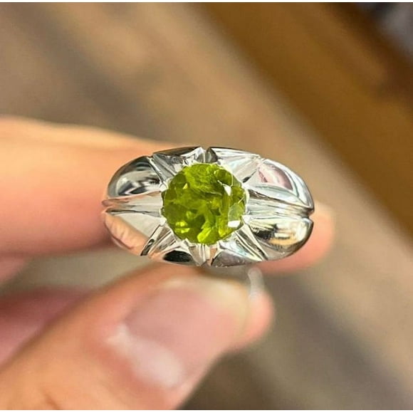 Oval Cut 5 Carat Dark Green Peridot Women Ring Sterling Silver 925 Handmade Green Beryl Ring Peridot Bezel Ring Fresh Green Peridot Sterling Silver 925 Handmade Ring, High Quality Peridot Ring