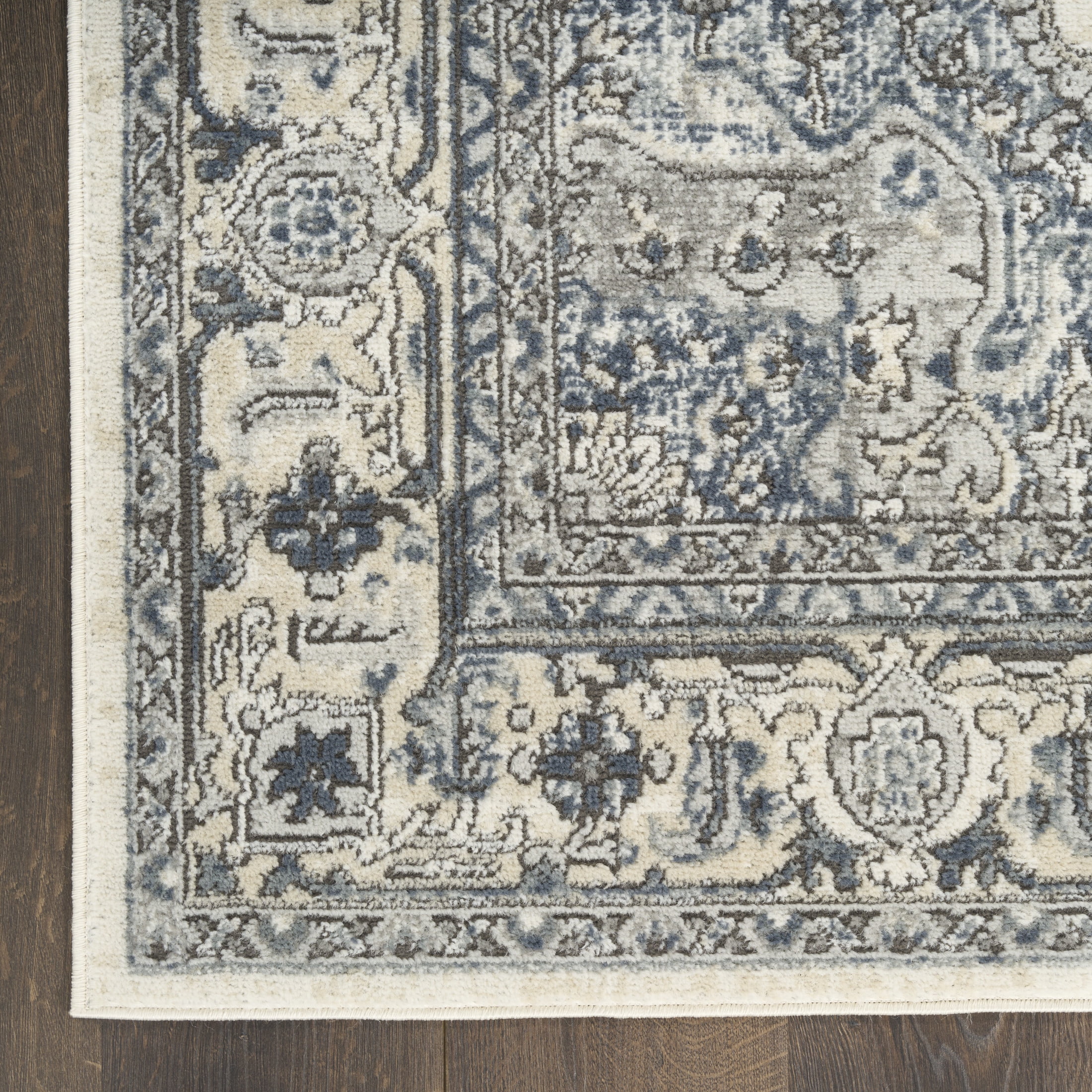 Nourison Concerto 5'3" x 7'3" Ivory Navy Vintage Indoor Rug