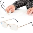 thumbnail image 4 of Elegantes gafas de lectura con bloqueo de luz azul +2,00 para aliviar la visión Golden Glamour, 4 of 8