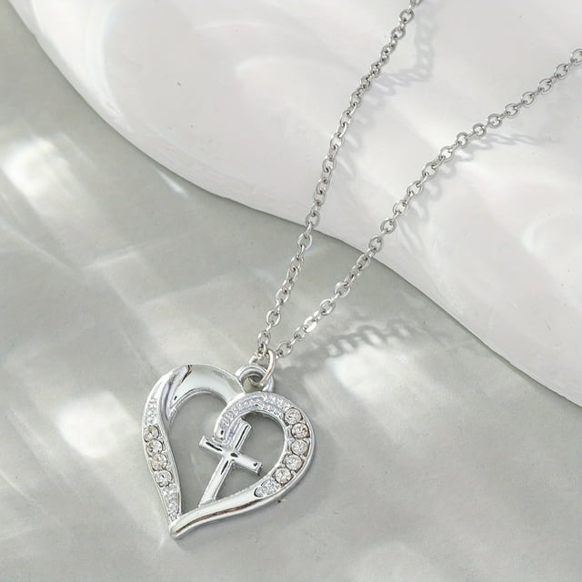Collier Découpé Mode Cent Dames Cadeau Pendentif en Forme de Cœur