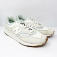 thumbnail image 2 of New Balance Unisex 997H CW997HQG White Running Shoes Sneakers Size M 7 W 8.5 B, 2 of 6