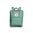 thumbnail image 1 of Mochila Fjällräven Kanken de lona lisa verde escarcha para mujer, 1 of 7