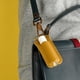 thumbnail image 4 of Bolsa de almacenamiento de lápiz labial, pequeña bolsa portátil para bálsamo labial con llavero, práctico estuche de transporte para lápiz labial para exteriores., 4 of 8