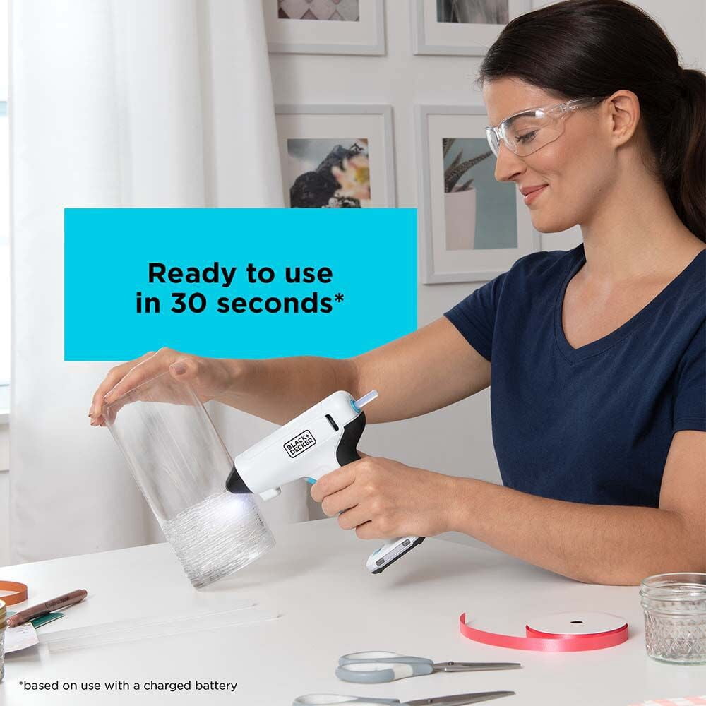 BLACK+DECKER 4V MAX* Cordless Glue Gun, USB Rechargeable (BCGL115FF)
