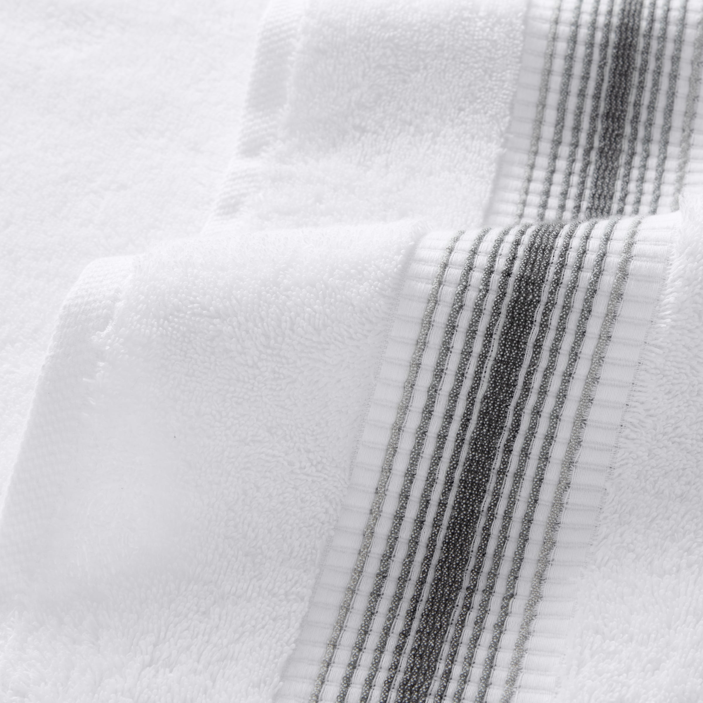Aston & Arden Turkish Cotton Bath Towels (2-Pack, Thick 600 GSM, 30x60 in., Ultra Soft and Plush, White with Charcoal Grey Ombre Striped Border