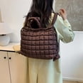 thumbnail image 4 of MesaSe Grand Sac à Main Matelassé avec Bandoulière Réglable, 4 of 20