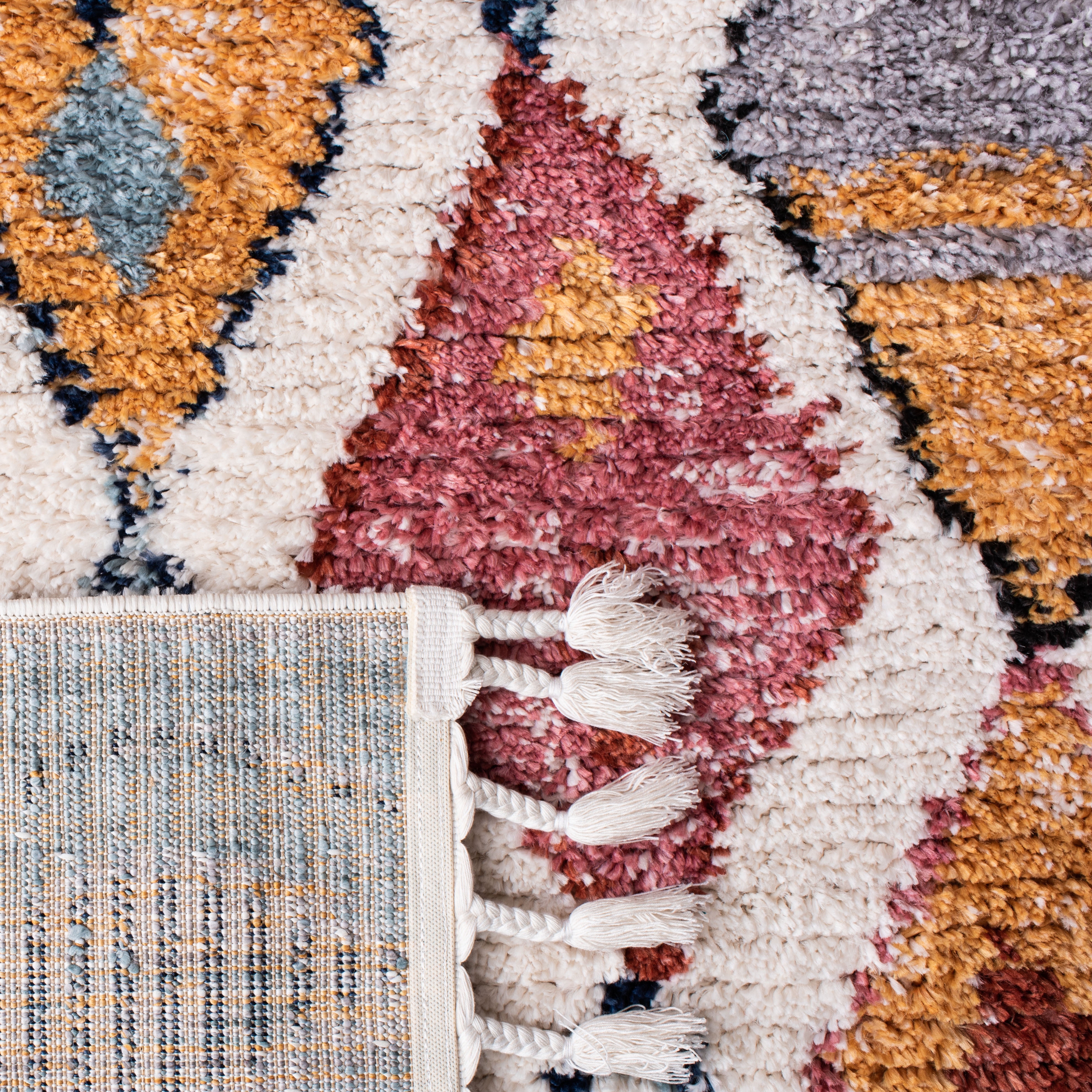SAFAVIEH Morocco Mattese Geometric Polyester Runner Rug, Ivory/Multi, 2'2" x 7'
