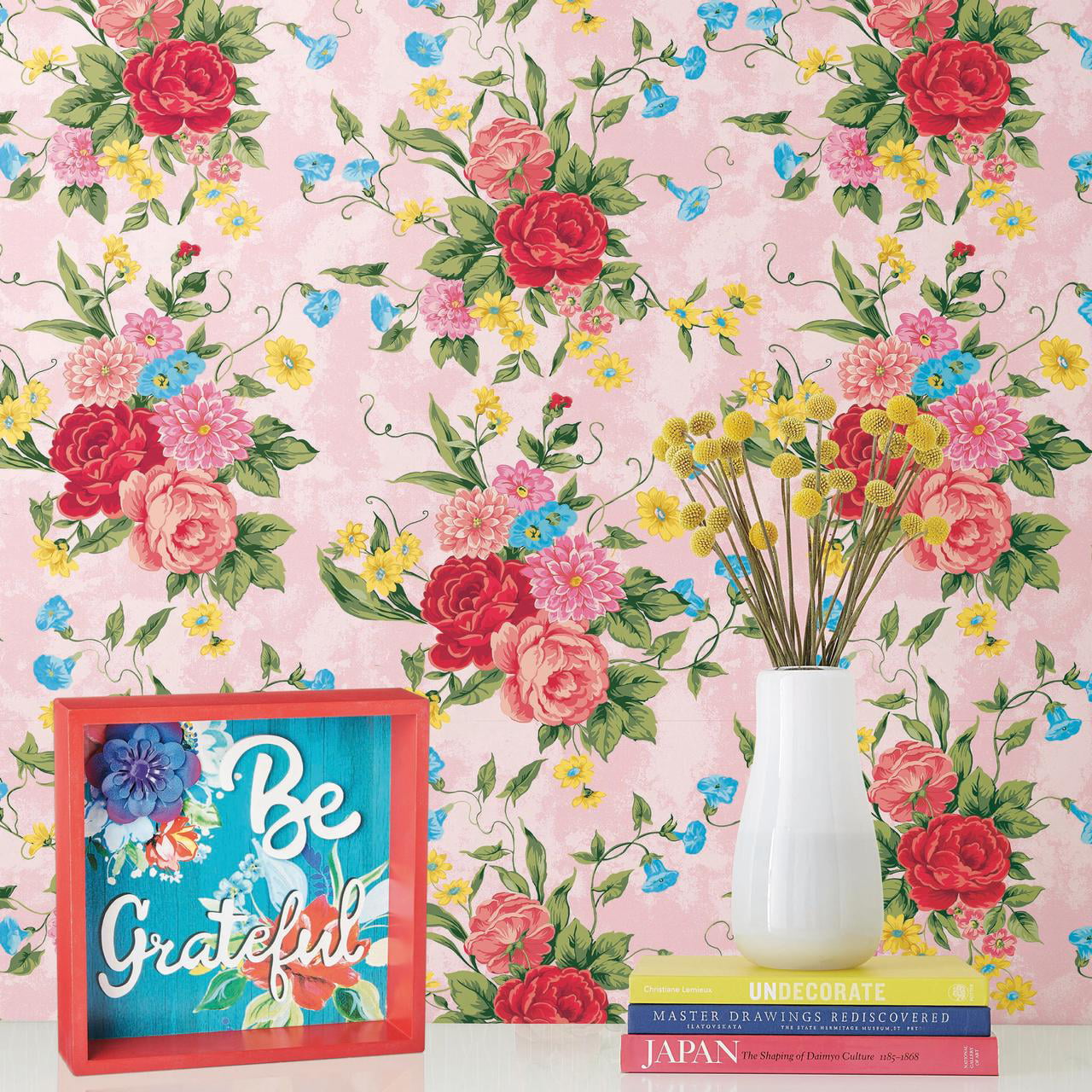 The Pioneer Woman Wallpaper at Walmart  How to Buy Ree Drummonds New  Wallpaper
