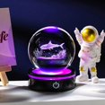 thumbnail image 4 of Lámpara YWHL 3D Shark Crystal Ball de 8 cm con base LED colorida, 4 of 6