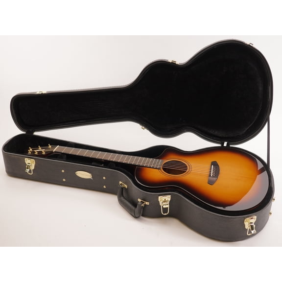 Pre-Owned Breedlove Solo Pro Concert CE Red Cedar-African Mahogany Acoustic Guitar