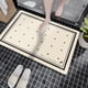 thumbnail image 4 of Alfombrilla de diatomita para baño, absorbente, antideslizante, para puerta de baño, 4 of 5