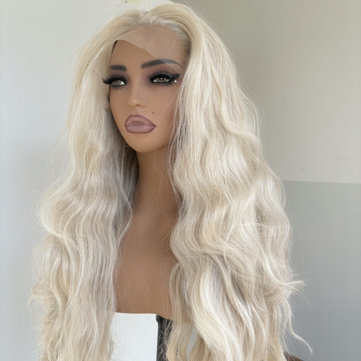 MISSWEN Female Cosplay Long Synthetic Wig Highlight Blonde 26 inch Glueless Lace Front Wigs HD Lace