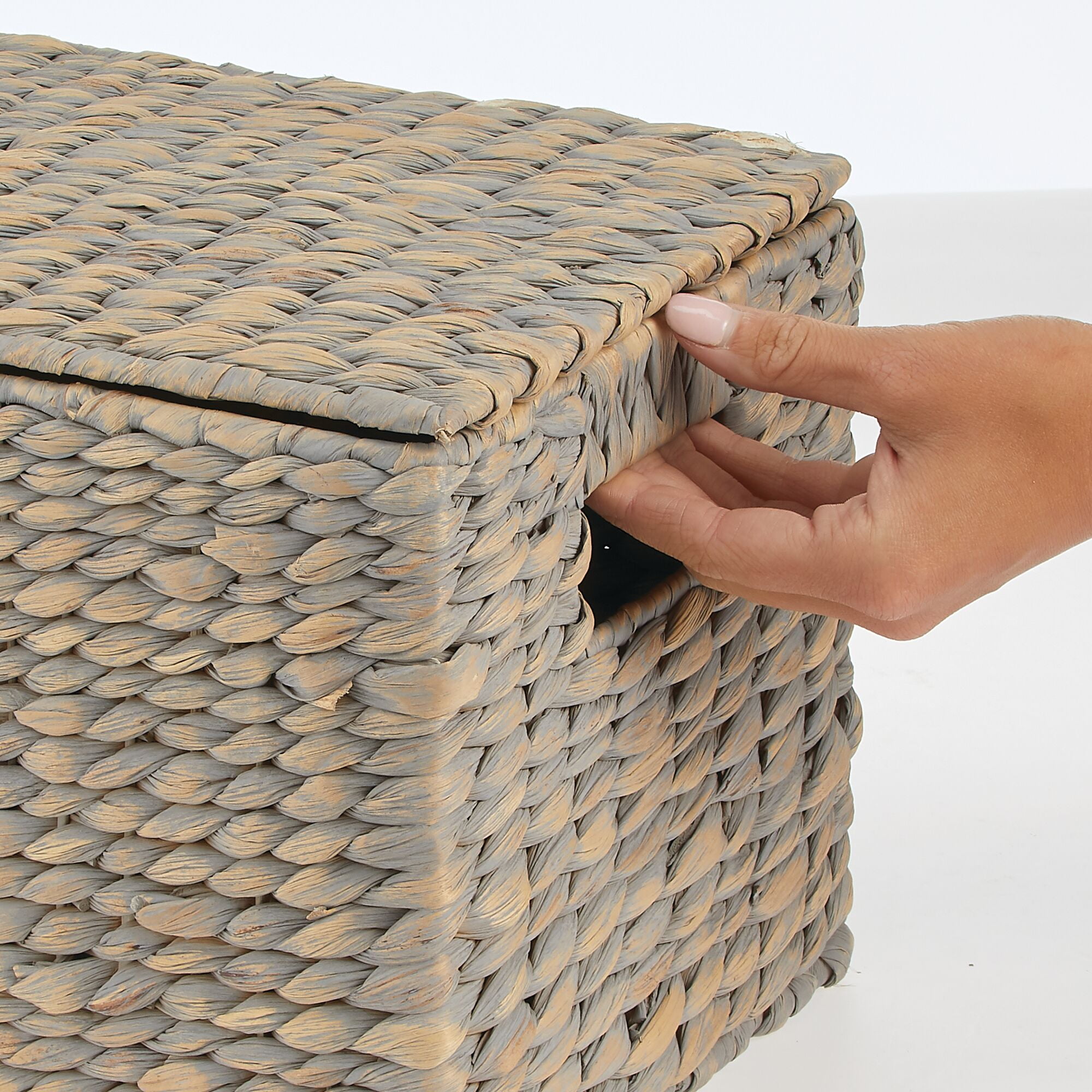 mDesign Woven Water Hyacinth Storage Basket with Lid/Handles, Set of 3 - Gray