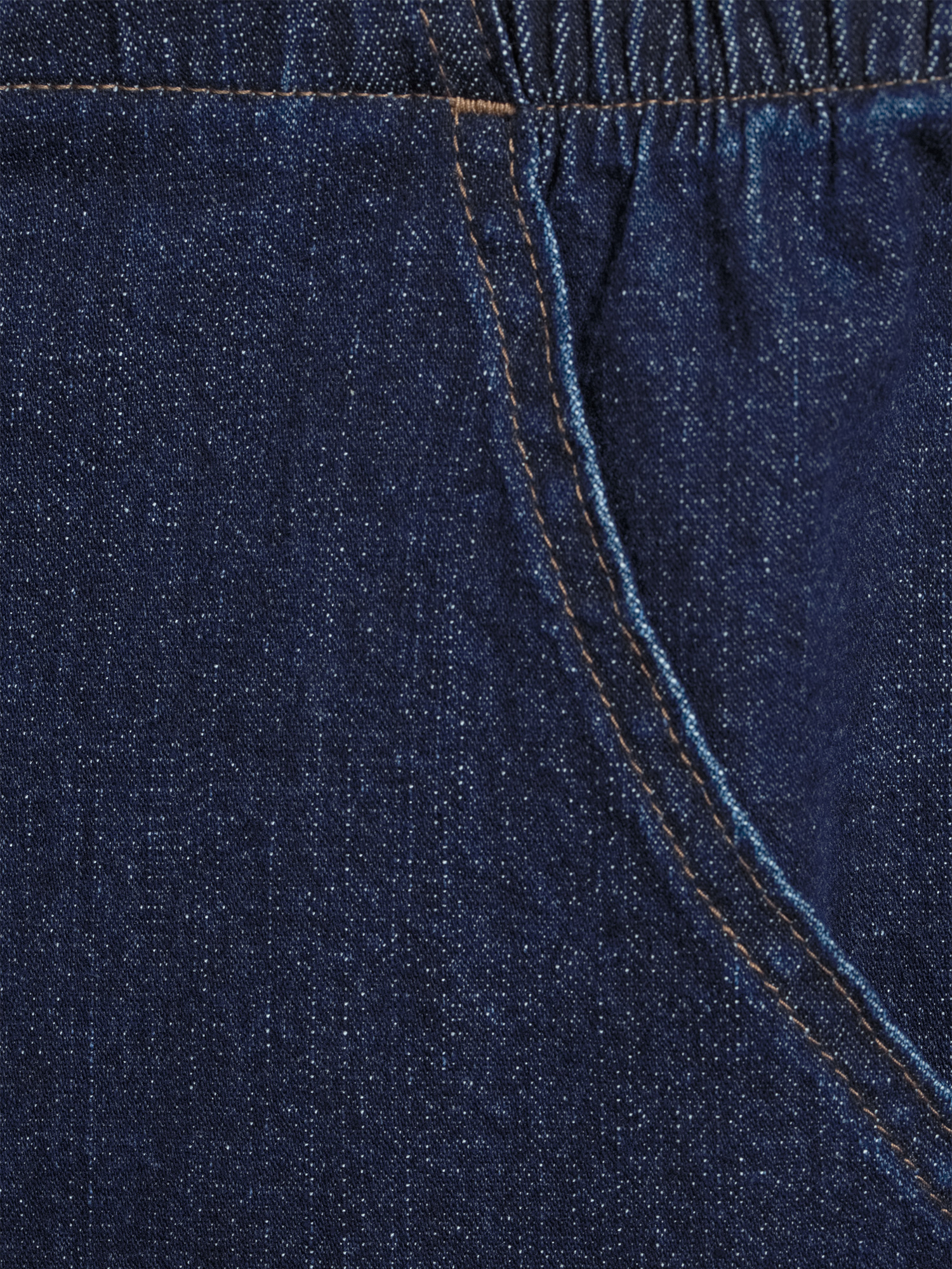 RealSize Women's 2-Pocket Pull On Stretch Shorts, Available in Petite Sizing