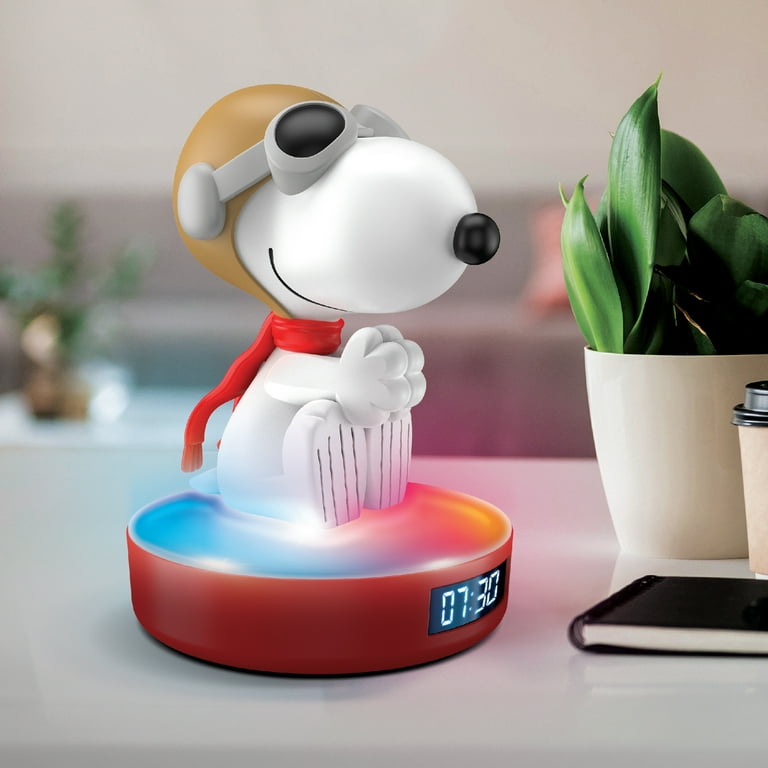 Peanuts Snoopy LED Alarm Clock – Color-Changing Base, Digital