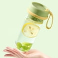 thumbnail image 2 of Fiudx Botella Deportiva, Diseño a Prueba de Fugas, Cordón Ajustable, Separador de Té, Ideal para Viajes Al Aire Libre y Gimnasio, Fácil de Transportar, Capacidad de 500 Ml, Plástico Esmerilado Durade, 2 of 7