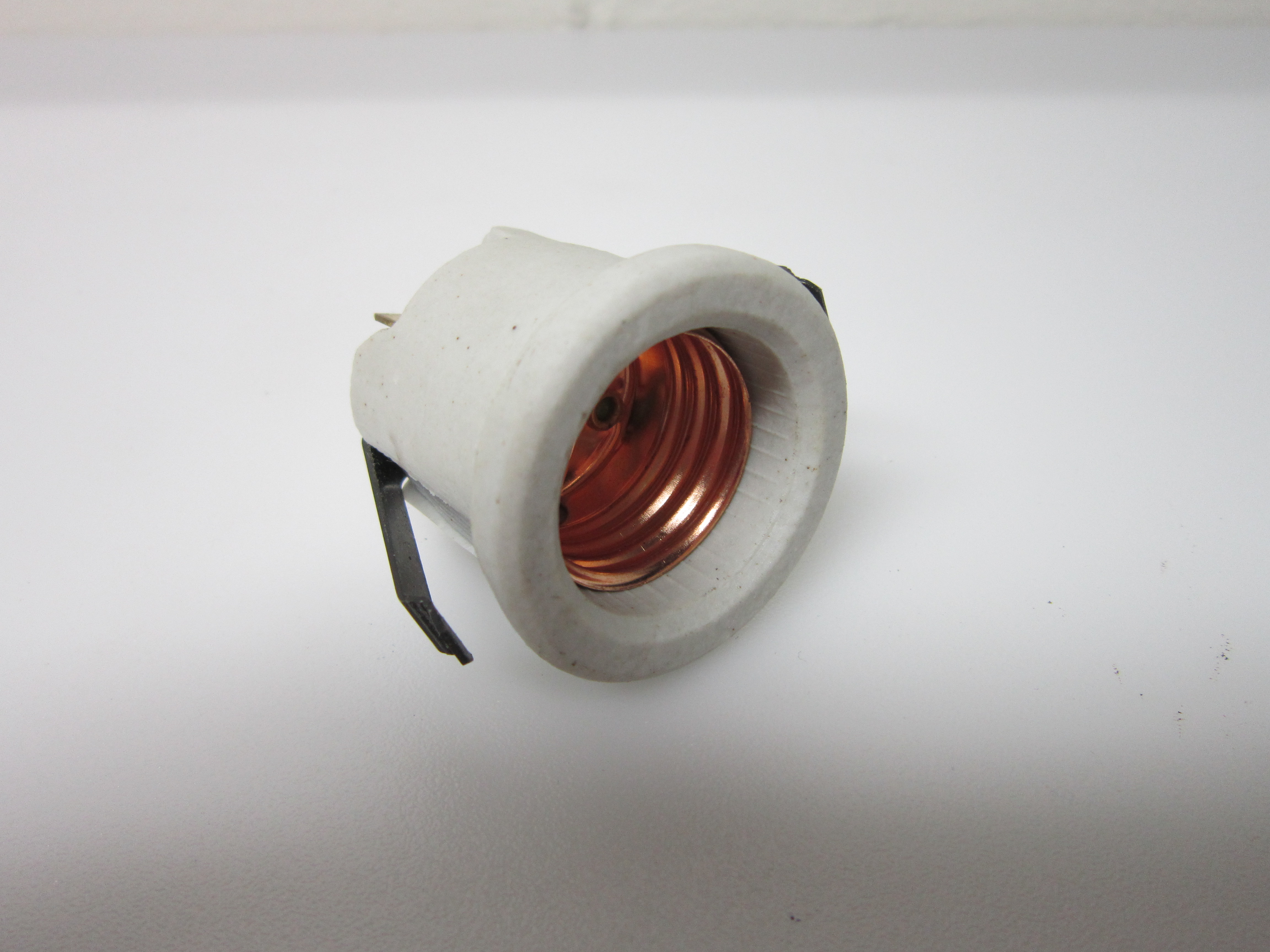 GE JRS06SK3SS Oven Light Socket WB8X303