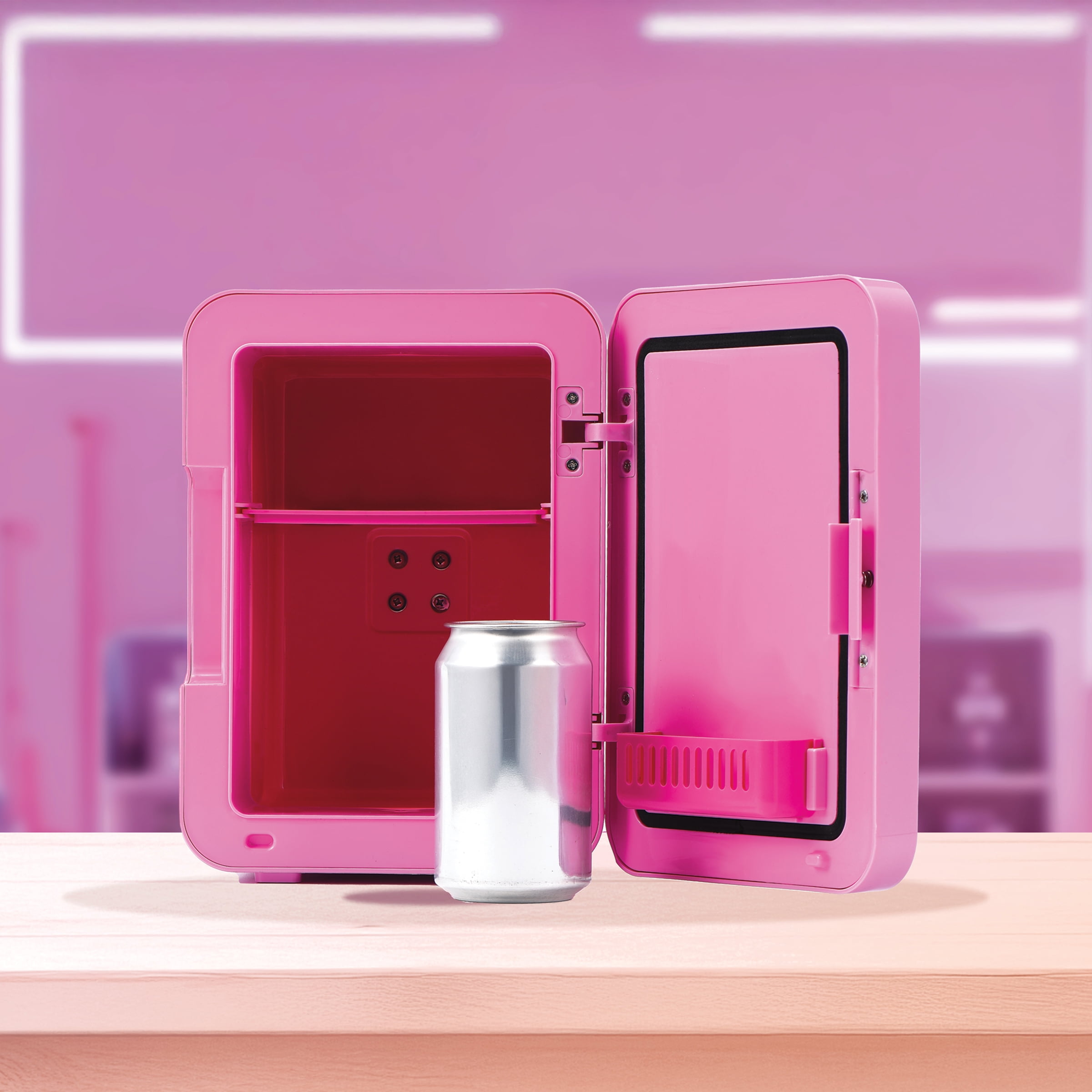 Hello Kitty Compact 4-Liter Mini Fridge – Portable & Cute