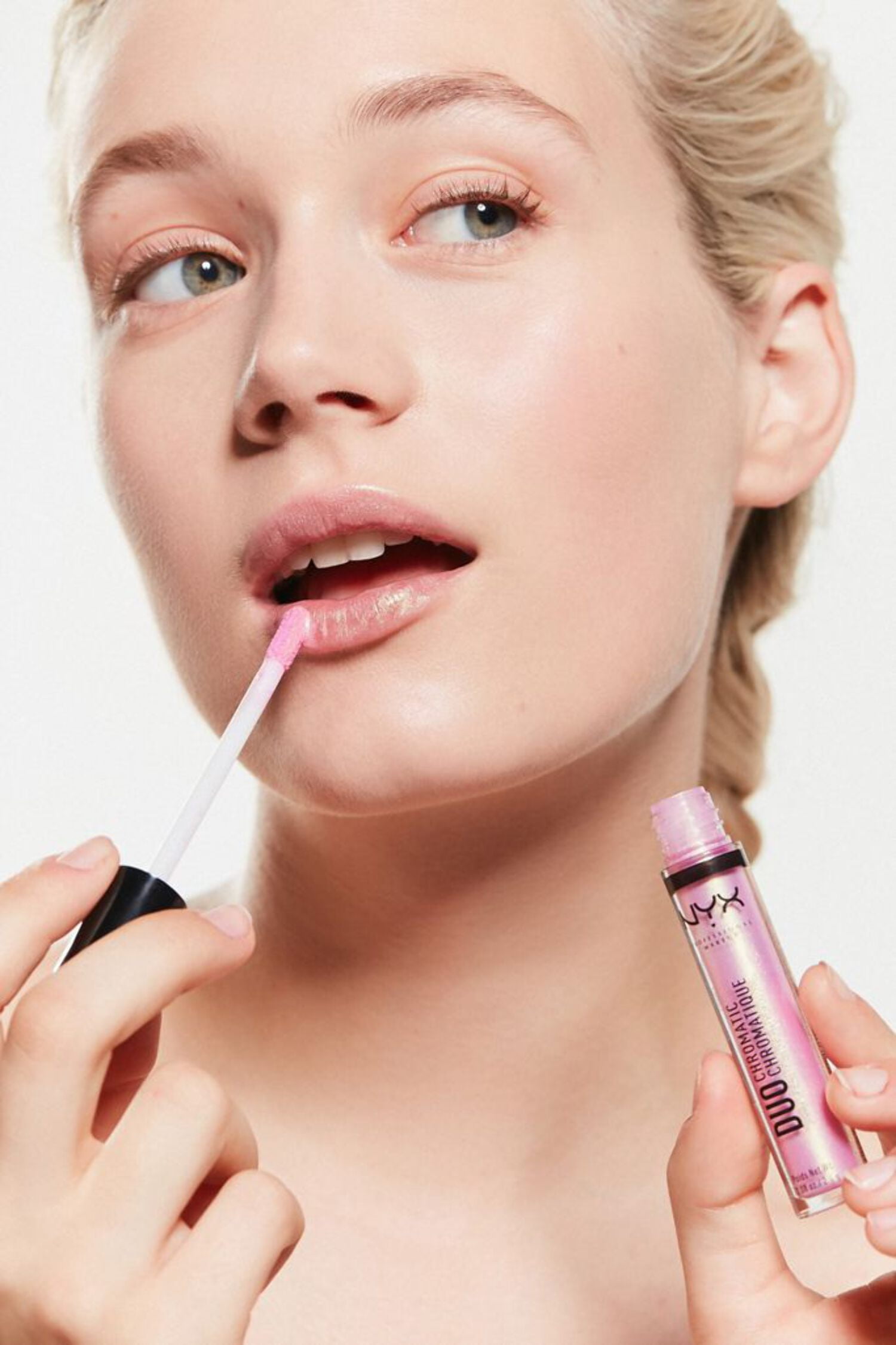 NYX Professional Makeup Duo Chromatic Lip Gloss, Day Club