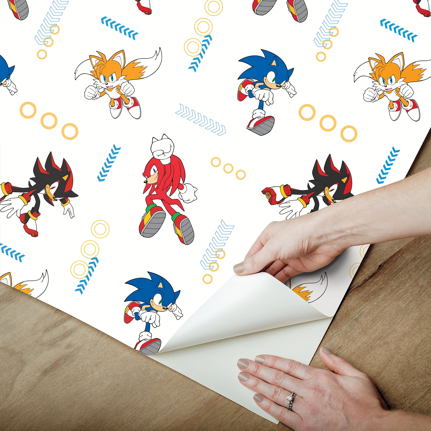 RoomMates Sonic The Hedgehog Let’s Roll Peel and Stick Wallpaper