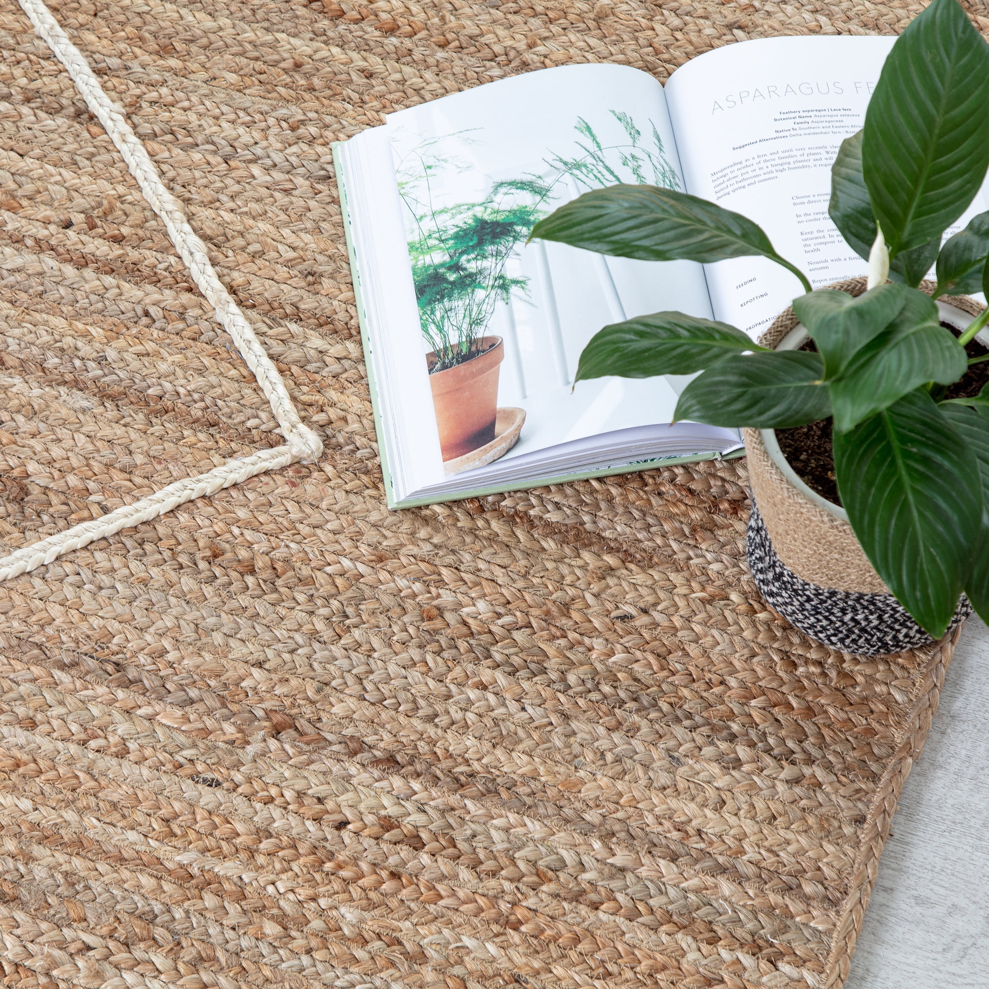 Jani  Anatolian Natural & Ivory Diamond Stripe Braided Area Rug 8' x 10'