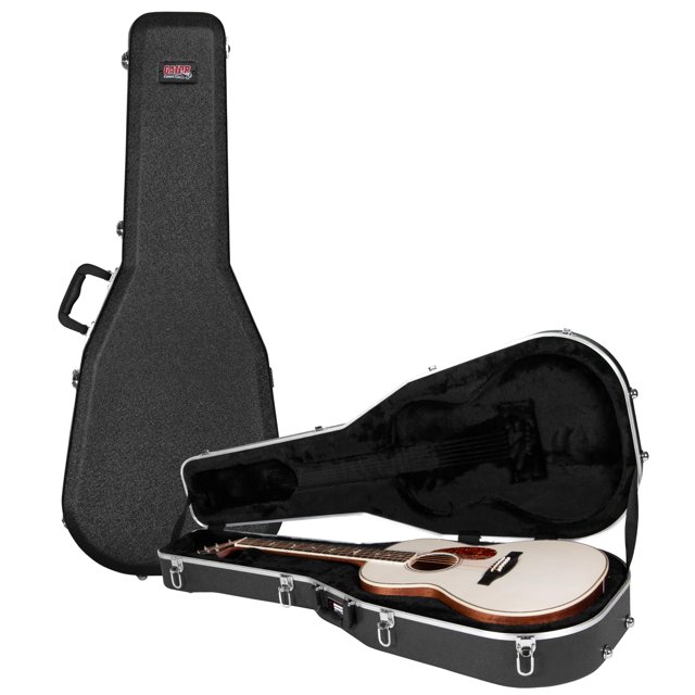estuches case gator, ligeros moldeados en abs, para guitarras de salón — estuche negro rígido moldeado en ABS, vista 3/4 con uno abierto mostrando interior forrado de felpa negra y espuma EPS que ajusta y protege una guitarra de salón blanca; cierres cromados, ribetes de aluminio y amplio compartimento interno para capos y accesorios; dimensiones internas: largo total 40.5".