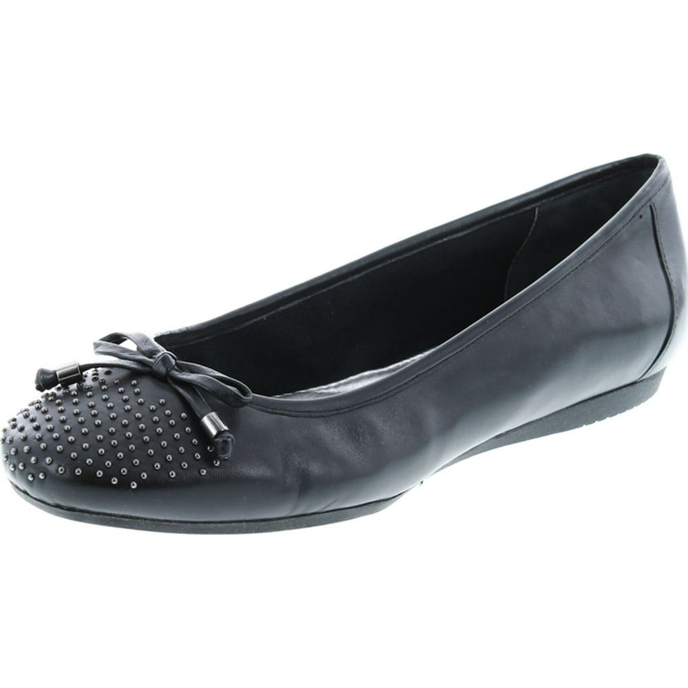 bandolino flats for women