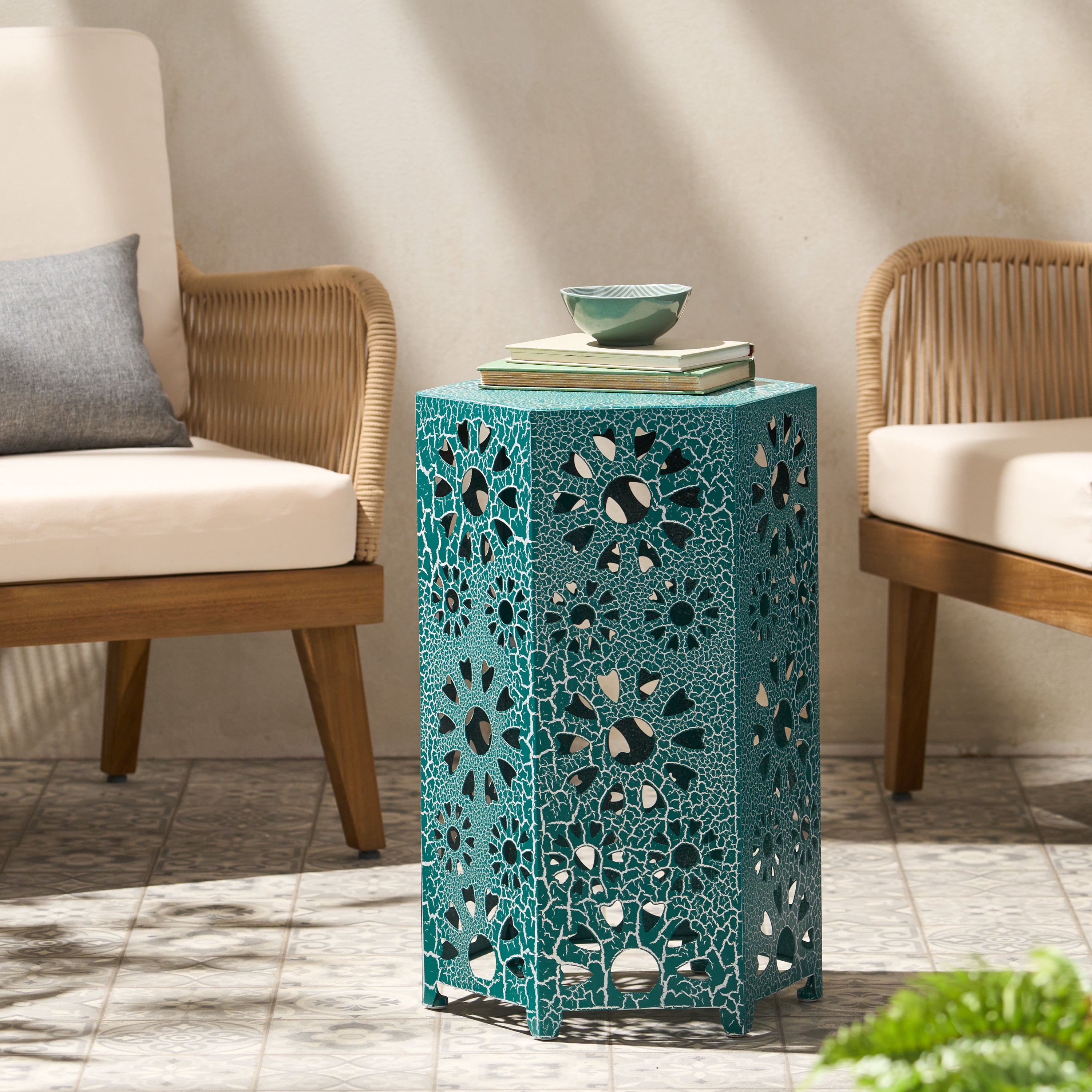 Outdoor Sunburst Hollow Out Side Table 14 Inch, Decor Metal End Table for Patio Garden, Crackle Teal