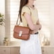 thumbnail image 3 of Bolso Bandolera Diario para Mujer Hombro Cuadrado PU Gran Capacidad Fiesta Y, 3 of 9