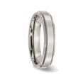 thumbnail image 4 of Mens 5mm Comfort Fit Ridged Edge Titanium Wedding Band Ring, 4 of 5