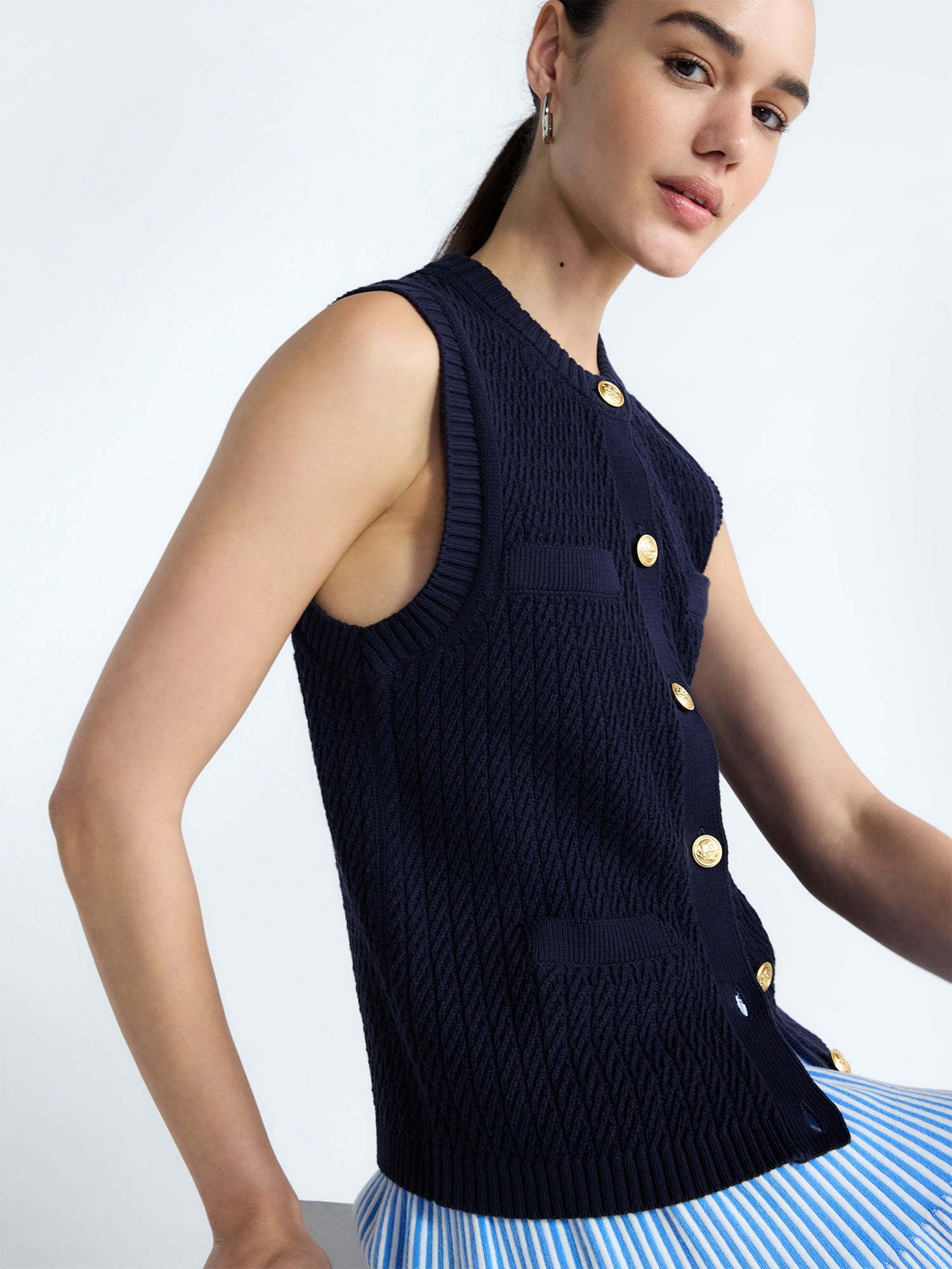 Free Assembly Women's and Women's Plus Button Front Cable Knit Sweater Vest, Lightweight, Sizes XS-4X