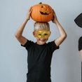 thumbnail image 5 of KAKOWELY 2 medias máscaras de Halloween para hombres y mujeres, máscara de plástico para fiestas de disfraces, adorno para Halloween., 5 of 5