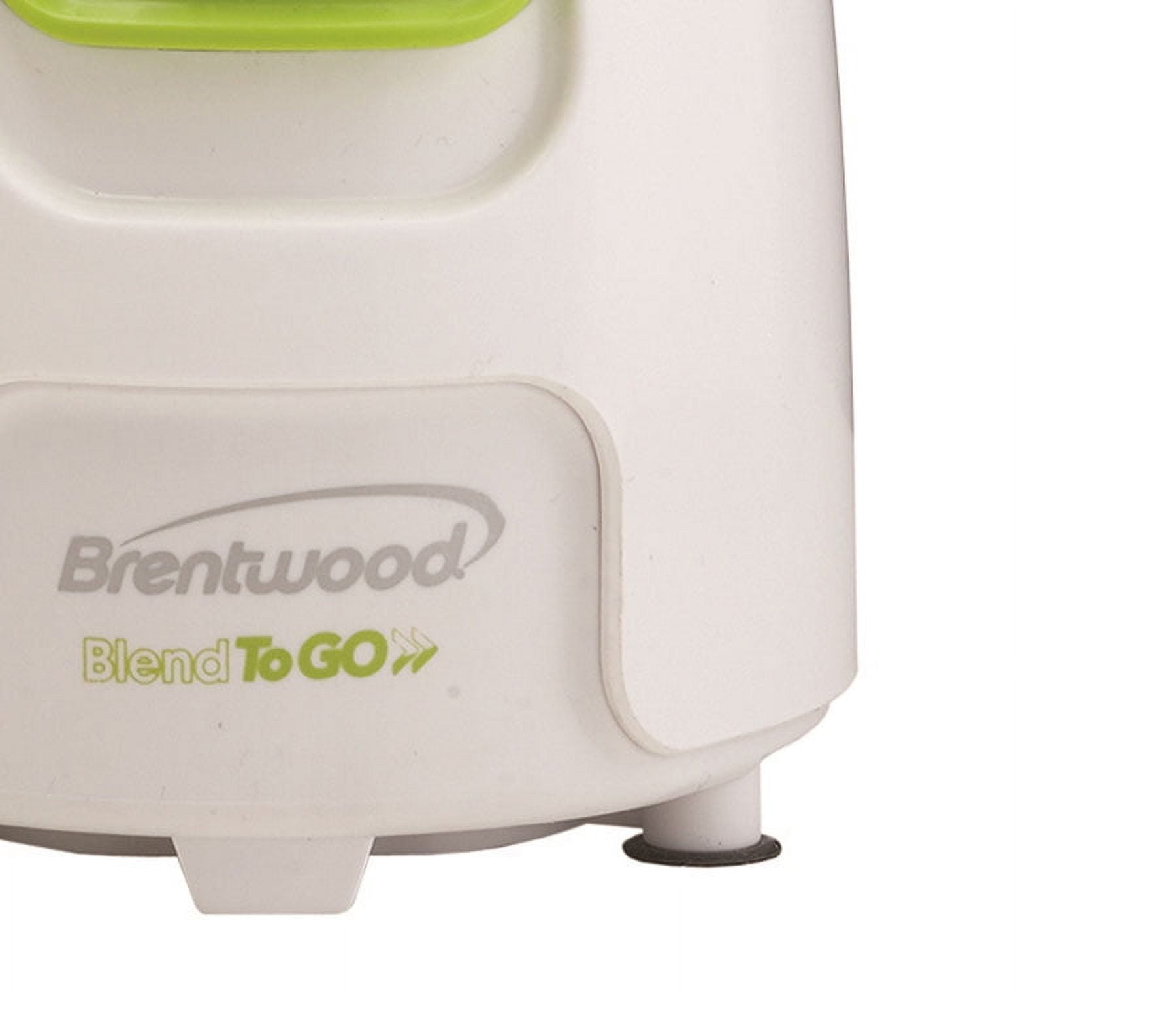 Brentwood JB-196 Blend To Go Personal Blender with Travel Cup 20oz, White