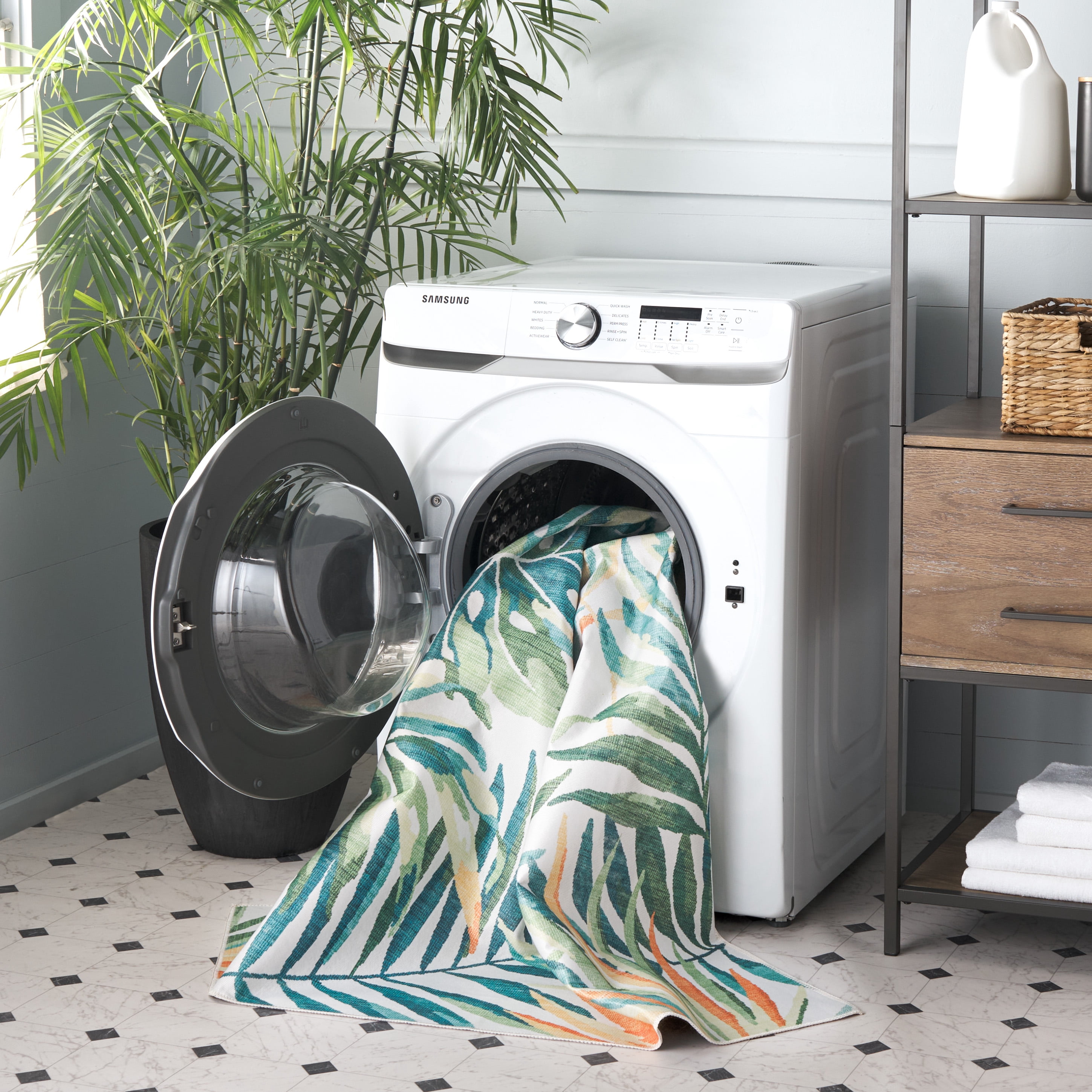 SAFAVIEH Malibu Faris Botanical Polyester Machine Washable Area Rug, Ivory/Green, 3' x 5'