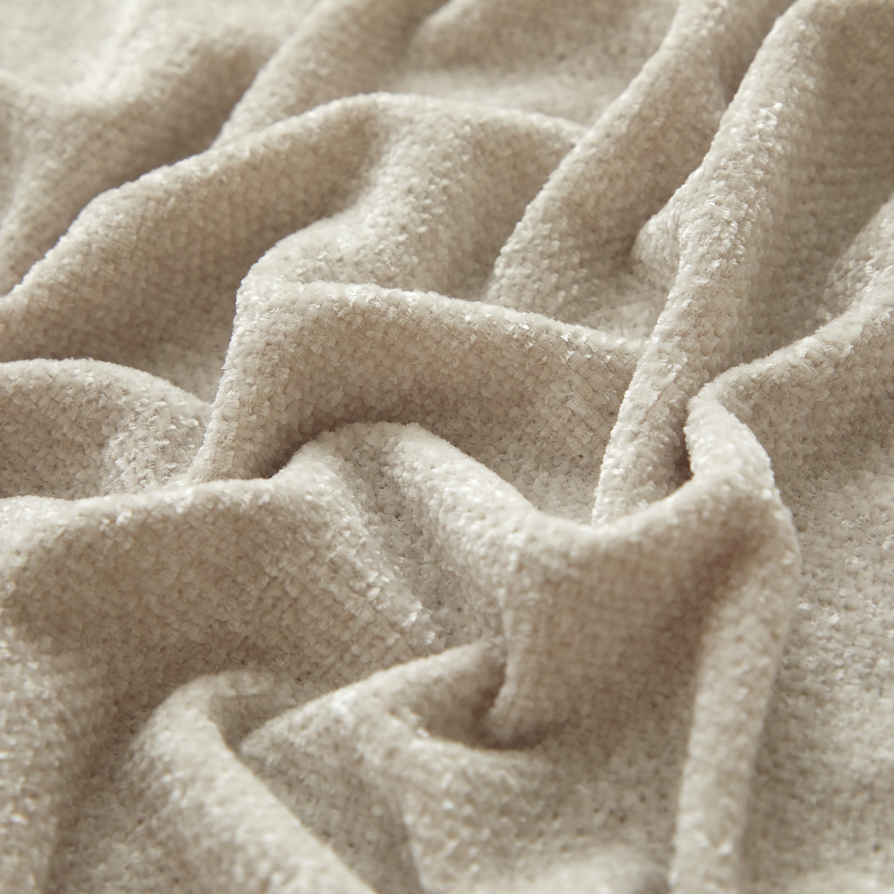 Mainstays Cozy Chenille Throw, Papyrus Beige, 50 in x 60 in