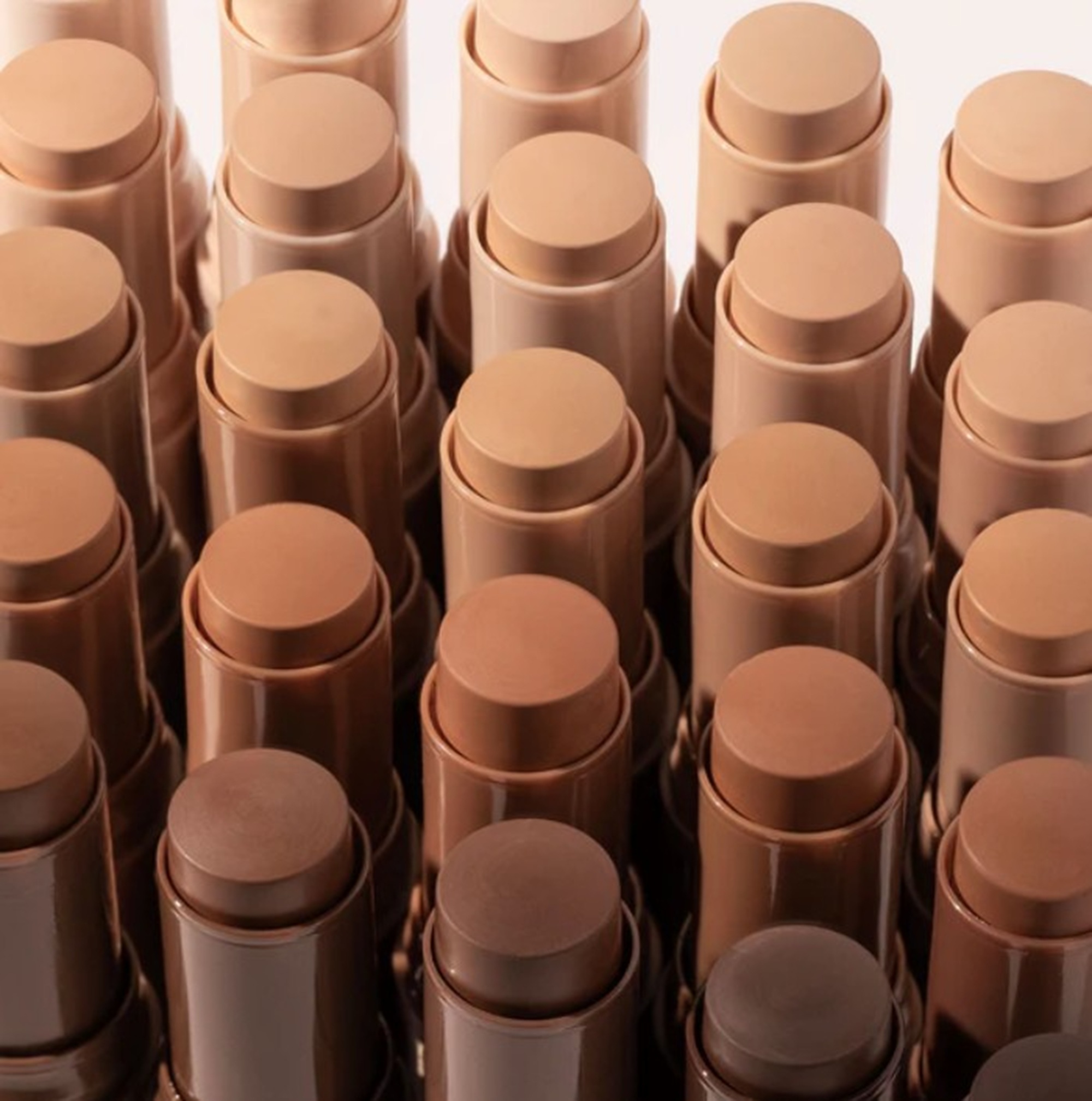 Milani - Conceal + Perfect Blur Out Skin Tint - 09 Light Medium with Golden Beige Undertone - 1Pc