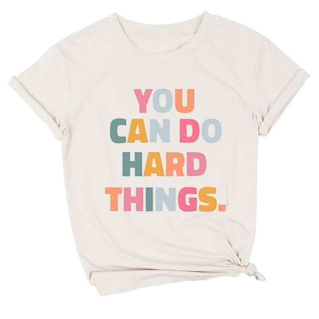 Tiweut Hauts Décontractés pour Femmes Été à Lettres Graphique Coupe Ample Manches Courtes Col Rond T-Shirts Fins pour Dame Beige