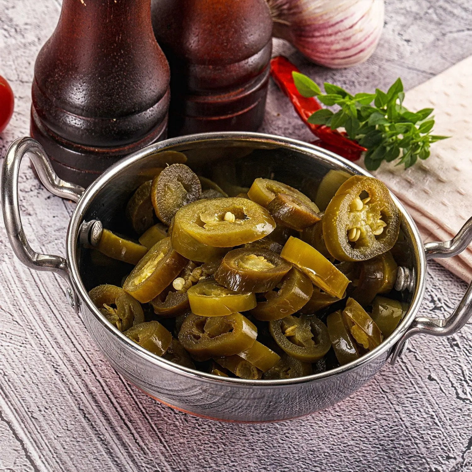 Supremo Italiano Nacho Sliced Jalapeno Peppers | Kosher | 1 Gallon