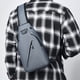 thumbnail image 4 of Bolso de pecho informal, bolso bandolera de tendencia urbana, bolso de hombro de tela Oxford para hombre, azul, 4 of 5