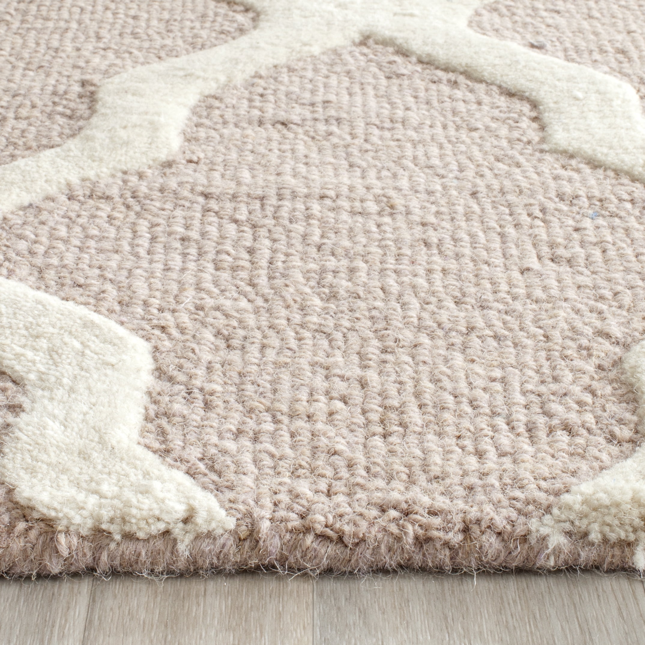 SAFAVIEH Cambridge Liam Geometric Wool Runner Rug, Beige/Ivory, 2'6" x 12'